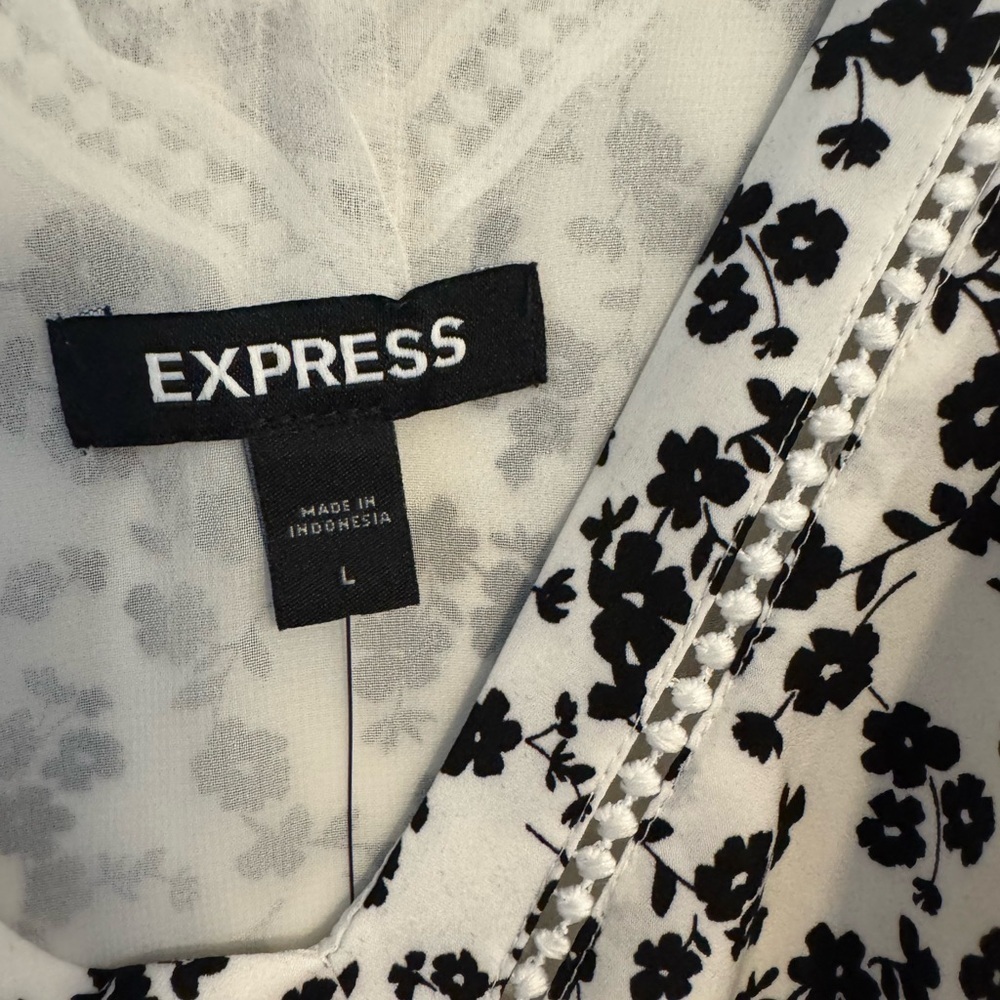Express top - Picture 2 of 3